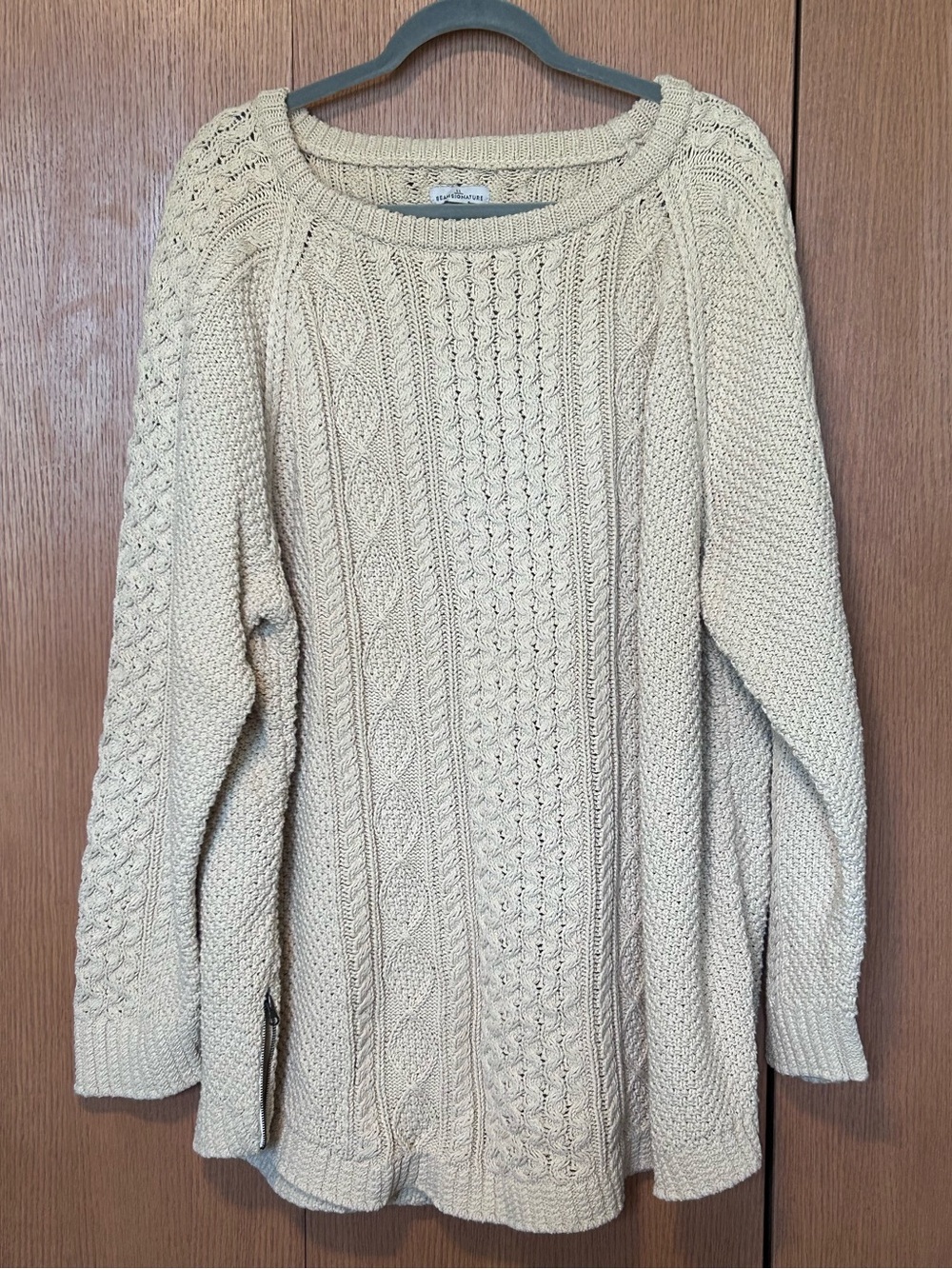 The Rory Sweater! Cable Knit Women's Sweater Tunic - Cream